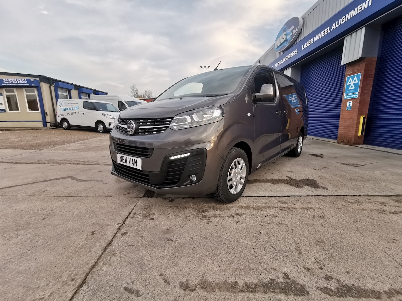 VAUXHALL VIVARO L2 DIESEL 3100 2.0d 145PS Sportive H1 Van